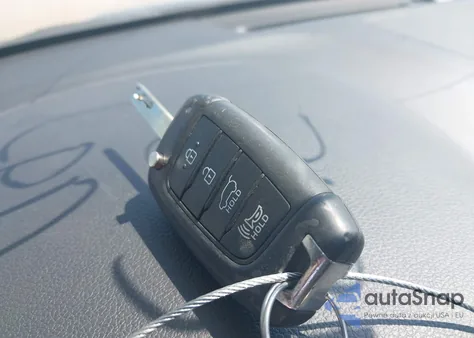 2019 Hyundai Kona Se z USA, uszkodzony, nr VIN KM8K12AA0KU268210